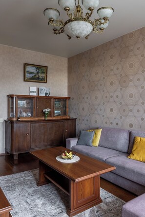 Comfort-Apartment, Stadtblick | Wohnbereich