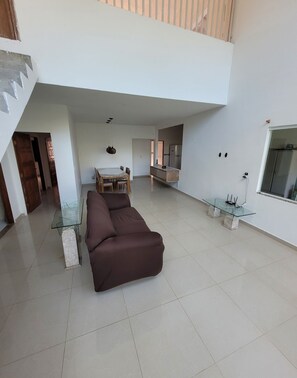 Interior - Beach house right on the sand (Aracruz)
