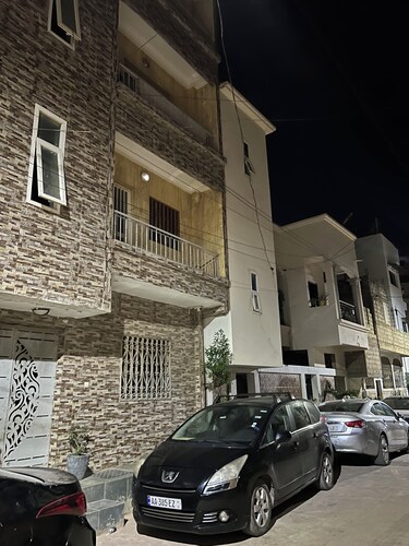 Pleasant apartment with AC in vibrant Dakar