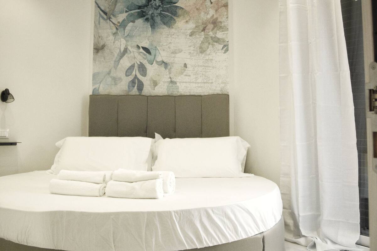 Double Room, Balcony, Garden View | Free WiFi