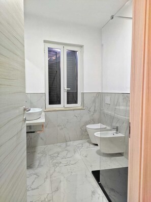 Double Room, Garden View | Free WiFi