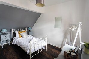 Wifi gratis y ropa de cama