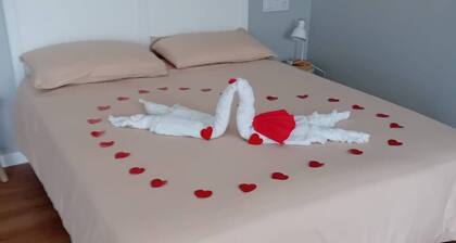 Terrace, Jacuzzi and Spectacular Views of the Estuary