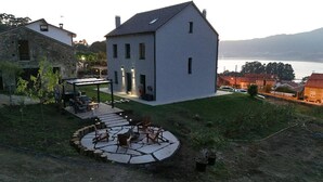 Leilighet, 2 soverom, balkong, hageutsikt | Terrasse/patio