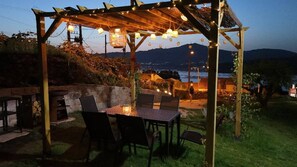 Leilighet, 2 soverom, balkong, hageutsikt | Terrasse/patio