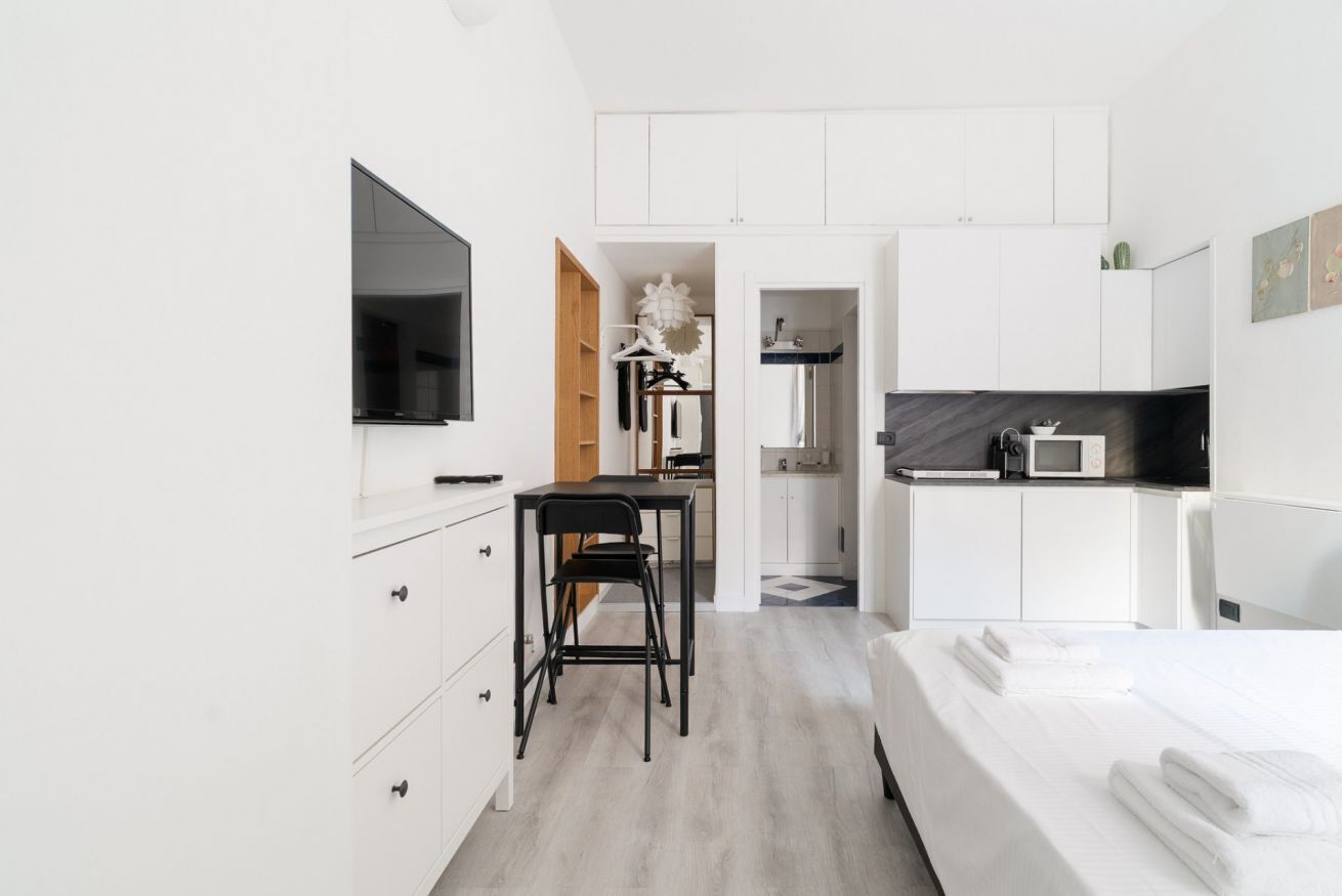 1 bedroom, iron/ironing board