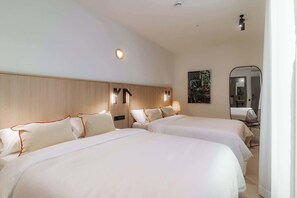 Superior Suite | Free cribs/infant beds, free WiFi, bed sheets - Design Suites by Olala Homes  (L'Hospitalet de Llobregat)