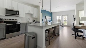 Fridge, dining tables - Landing | Stunning 2BD, Gym, Clubhouse (Jacksonville)