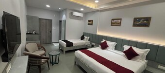 The Byke Boutique - Amra Oasis Osian