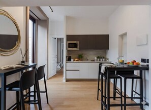 Dining - [Amenano Suite House] apartament into the center (Catania)