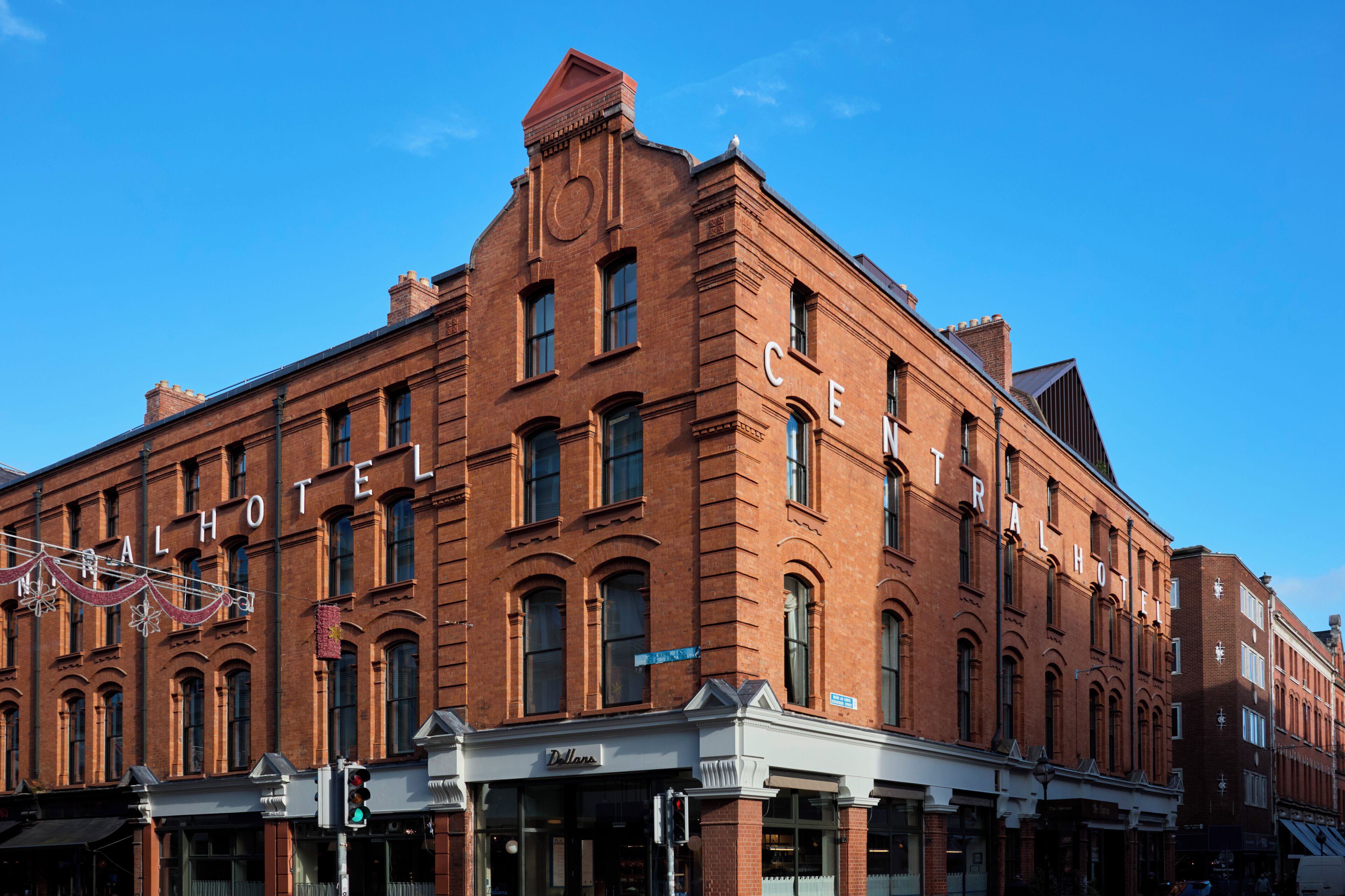 واجهة المنشأة