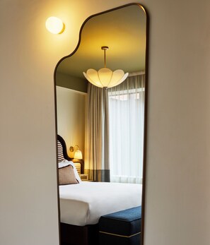 Free minibar items, blackout drapes, free WiFi, bed sheets