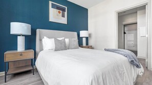 1 bedroom, desk, iron/ironing board, WiFi