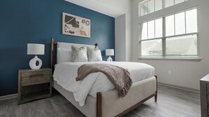 1 chambre, bureau, fer et planche à repasser, Wi-Fi