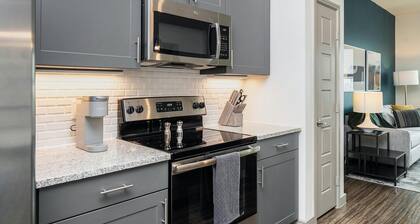 Landing at Cove at Pine Ridge - 1 Bedroom in Lyman