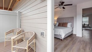 1 bedroom, desk, iron/ironing board, WiFi