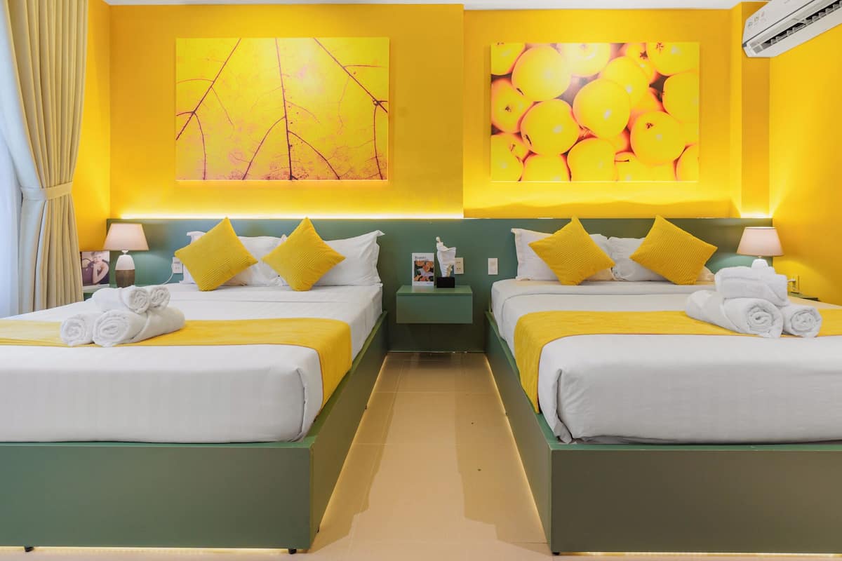 Deluxe Studio, City View | In-room safe, desk, laptop workspace, blackout drapes