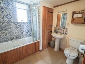 Shower - The Cow Shed (Halesworth)