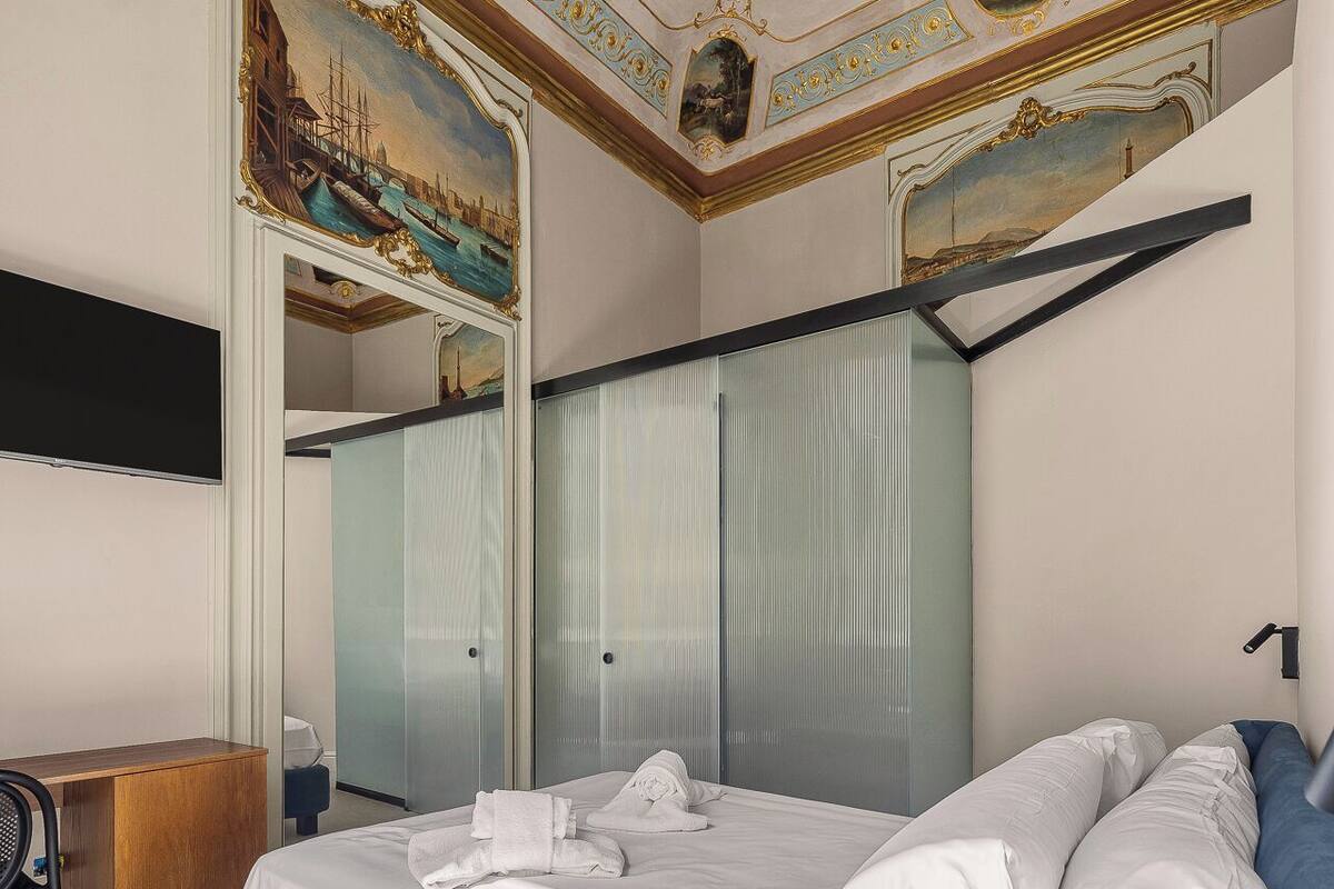 Deluxe Room, Balcony, City View | In-room safe, free WiFi