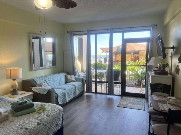 リビング エリア