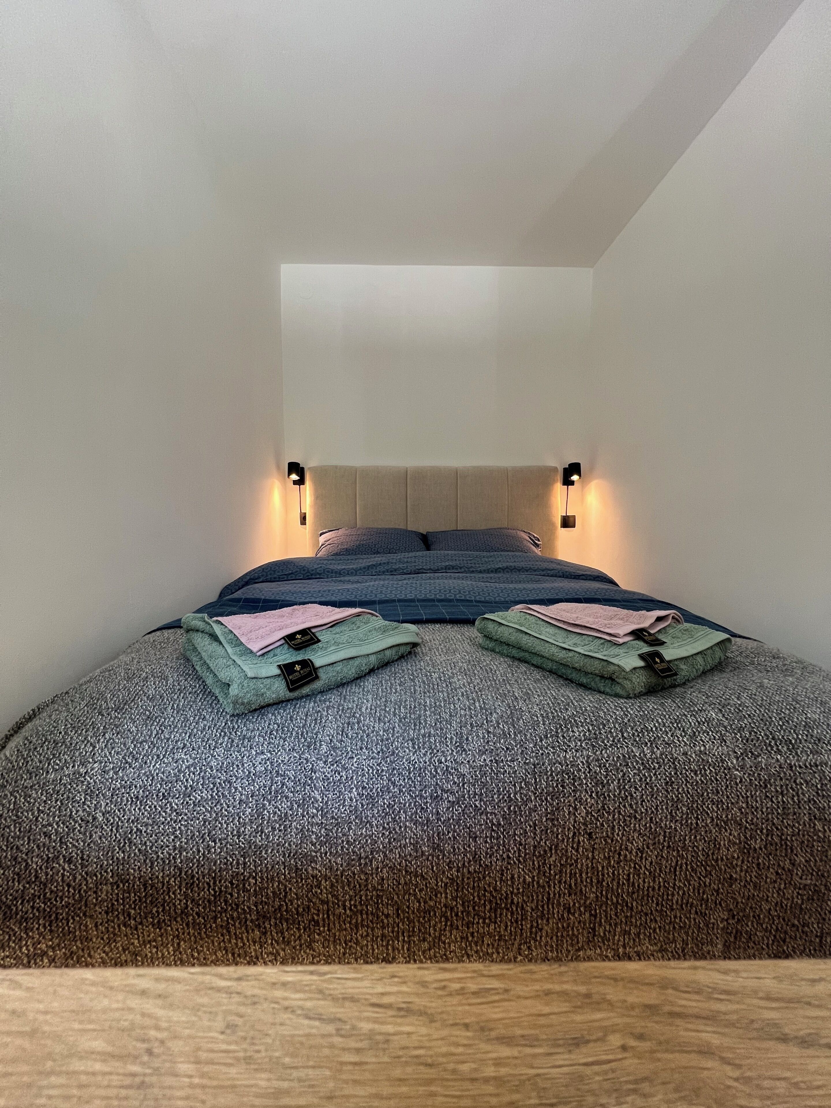 1 chambre, fer et planche à repasser, Wi-Fi gratuit, draps fournis