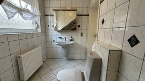 Towels, toilet paper