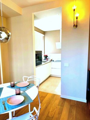 Dining - MilanLife Apartments - D-Town Charme (Milano)