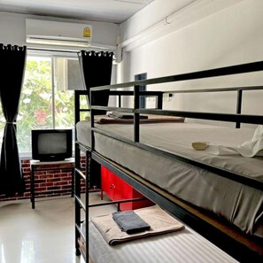 Comfort Shared Dormitory, City View | In-room safe, free WiFi