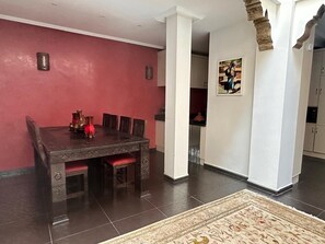Dining - Riad 3 rooms 306m2 500 m from Place Jemaa el-Fna (Marrakech)