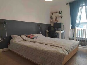 1 habitación, tabla de planchar con plancha y acceso a internet