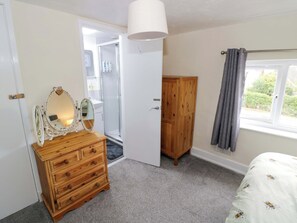 4 bedrooms, individually decorated, individually furnished, free WiFi - Cosy Cottage in Harvington (Evesham)