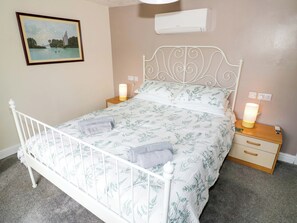4 chambres, décor unique, ameublement unique, accès au Wi-Fi (inclus)