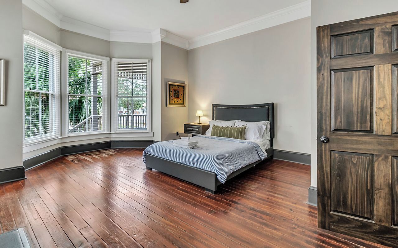 2 soverom, strykejern/-brett, wi-fi (inkludert) og sengetøy