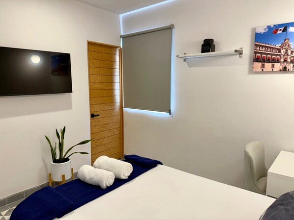 Iron/ironing board, free WiFi, bed sheets