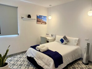 Iron/ironing board, free WiFi, bed sheets