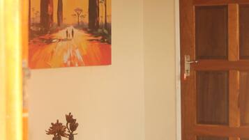 Cabin, Mountain View | Meja, ruang kerja komputer riba, seterika/papan seterika, Wi-fi percuma