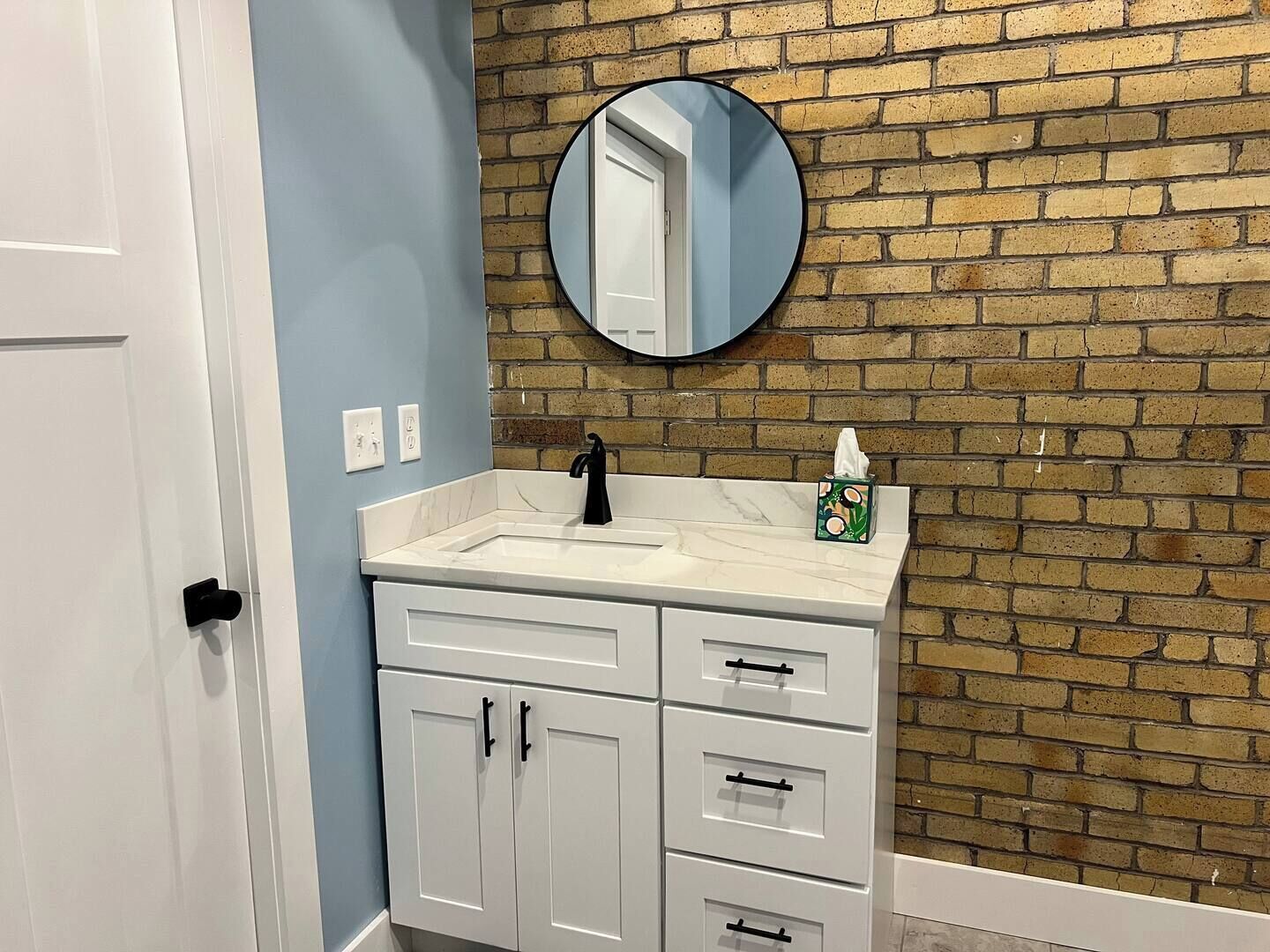 Towels, toilet paper