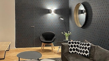 Apartemen Basic | Area keluarga | Smart TV 55-inci dengan saluran TV digital dan Netflix