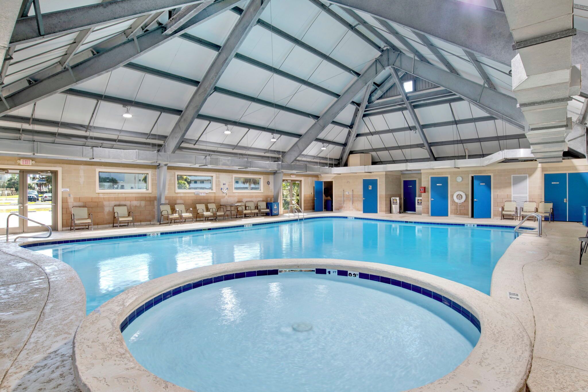 Indoor pool, outdoor pool