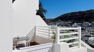 Apartment, 1 Bedroom, Smoking, Balcony | Balcony