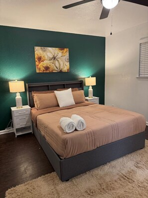 1 Schlafzimmer, Schreibtisch, Bügeleisen/Bügelbrett, WLAN