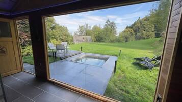 Piscine extérieure, piscine chauffée