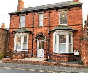 Front of property - Simplystay St Martins (Lincoln)