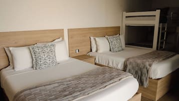 Standard Double Room, Balcony, Sea View | Free WiFi