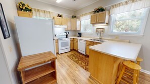 Property amenity - Beach Nugget by Tybee Vacation Rentals (Tybee Island)