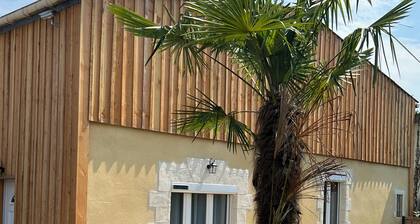 Petite maison parc clos a 10mn de BERGERAC et 45 mn de SARLAT