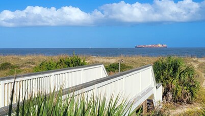 11C Oceanview Court by Tybee Vacation Rentals
