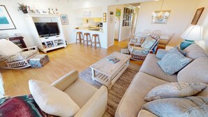 Unclassified image, 5 of 47, button - 11C Oceanview Court by Tybee Vacation Rentals (Tybee Island)