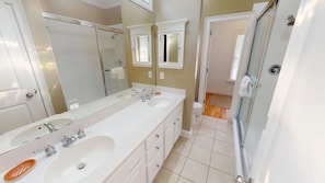 Property amenity - 1308 Lovell Avenue by Tybee Vacation Rentals (Tybee Island)