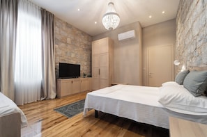 Triple Room, City View (7) | Wi-Fi gratuit